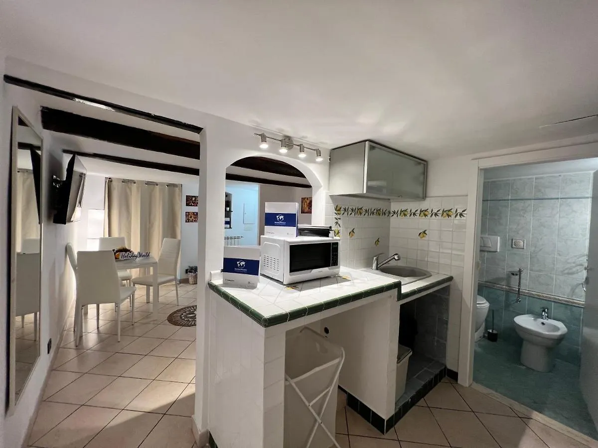 House David By Holiday World Apartment Genoa